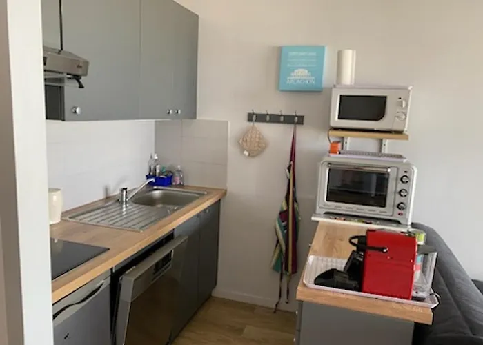 Arcachon: T1 Cabine, Parking Securise, Acces - Fr-1-319-482 *