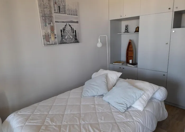 Arcachon: T1 Cabine, Parking Securise, Acces - Fr-1-319-482 アルカション